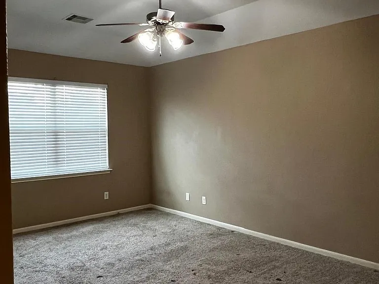 23706 Red Glade Ct — Photo 9