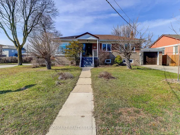 280 Waterloo Ave, Toronto, ON M3H 3Z7