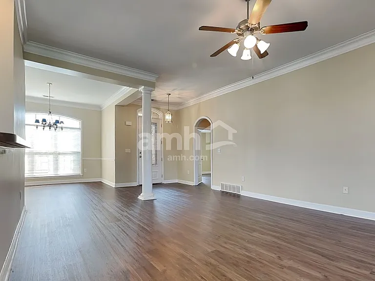 375 Vaiden Ridge Dr N — Photo 8