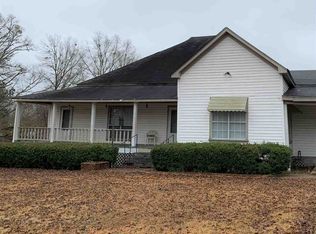 222 Seward St, Ackerman, MS 39735