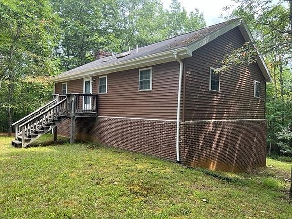 2nd image of 647 Peaksview Dr