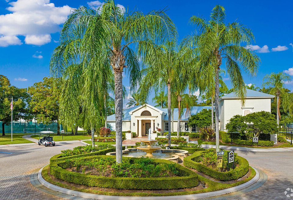 Our beautifully designed clubhouse sets the tone for resort-style living in the heart of Palm City. Surrounded by lush landscaping, vibrant flowers, and soaring palm trees, our community offers upscale amenities and a warm, welcoming atmosphere.
