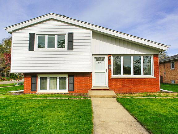 2nd image of 9701 Mayfield Ave
