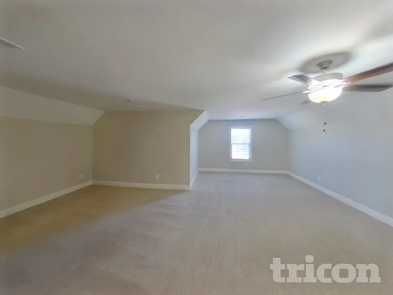 5105 Cloverhill Dr — Photo 24