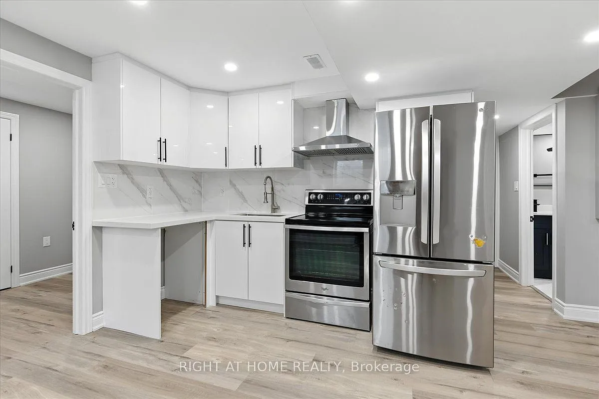 2 bed, $1,500 — Photo 2