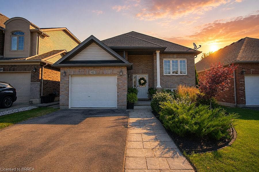 1st image of 48 Nightingale Dr