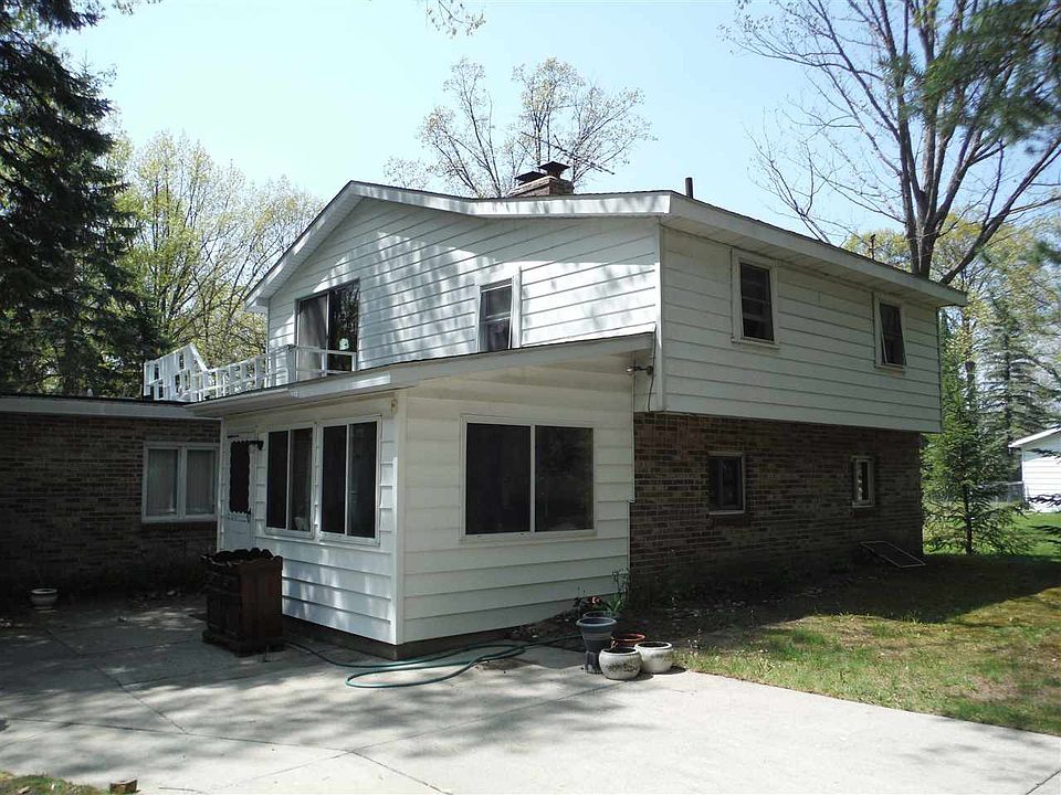 1st image of 225 Sheridan Dr