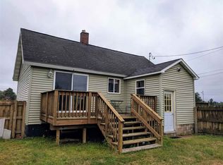 14 E Stephenson Ave, Gwinn, MI 49841