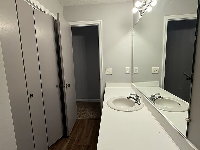 4101 Springlake Cir — Photo 12