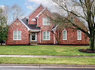 8606 Glenfield Way, Louisville, KY