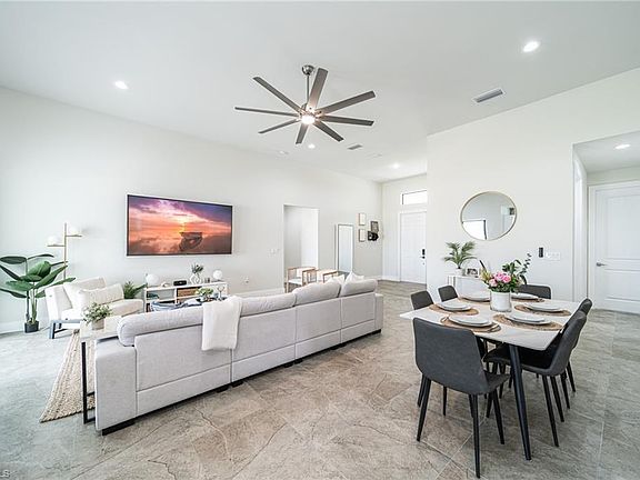 5th image of 1608 NW 38th Ave