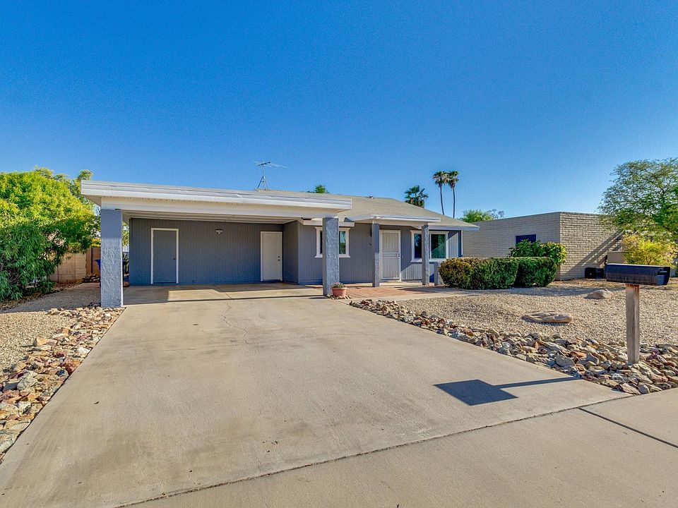 1st image of 10417 W Calle Del Oro