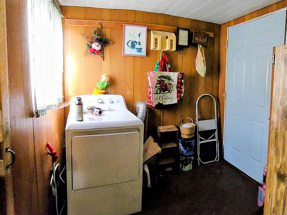 3rd image of 22 Horseshoe Road