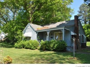 930 Maple Ave, Salisbury, NC 28144