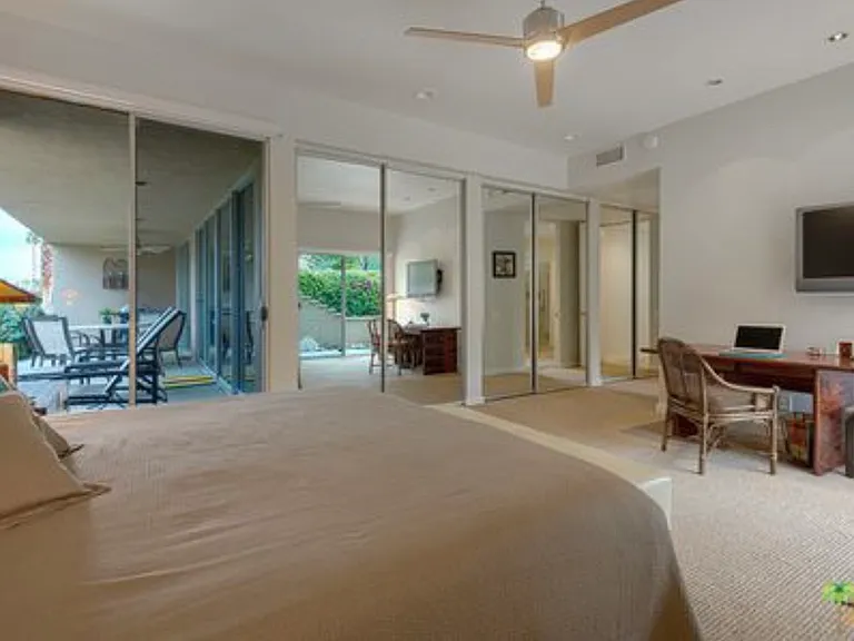 464 E San Jose Rd — Photo 12