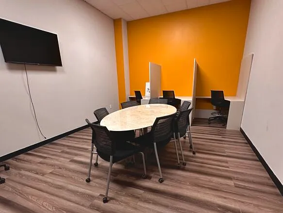 Cayuga Lofts — Photo 32