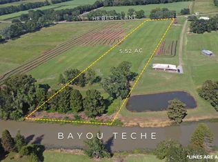 1310 Hebert Ln, Saint Martinville, LA 70582