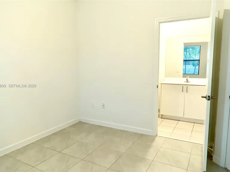 11719 SW 246th Ter — Photo 25
