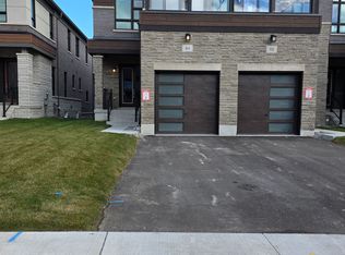 84 Adario Cres, Vaughan, ON L3L 0G3