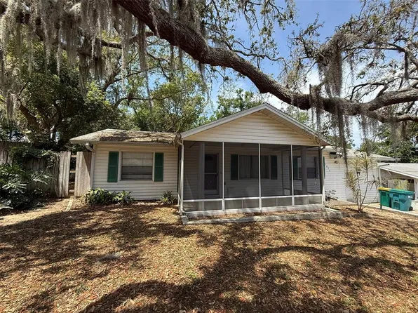 1070 Jasmine St, Eustis, FL 32726