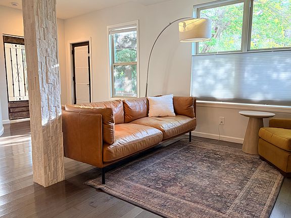 4th image of 2014 S Pennsylvania St #1