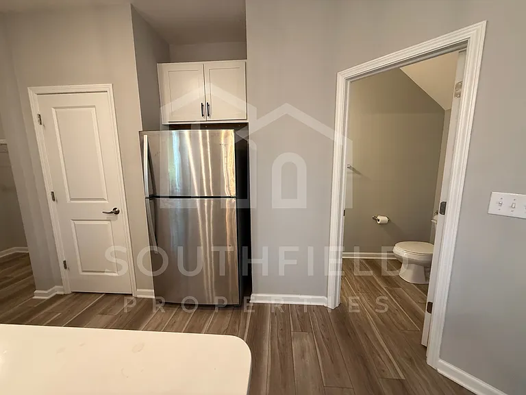 1521 Blair Ave — Photo 6