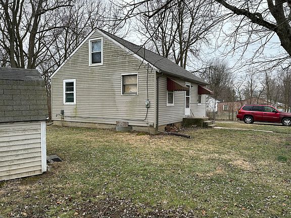 4th image of 140 Sinclair Ave