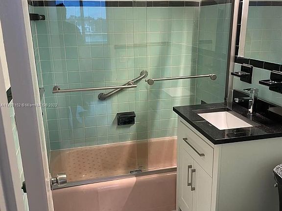 4th image of 6484 Indian Creek Dr #327