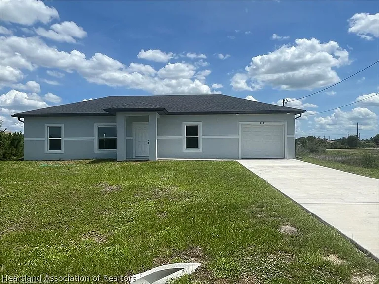 747 Pacific St — Photo 1