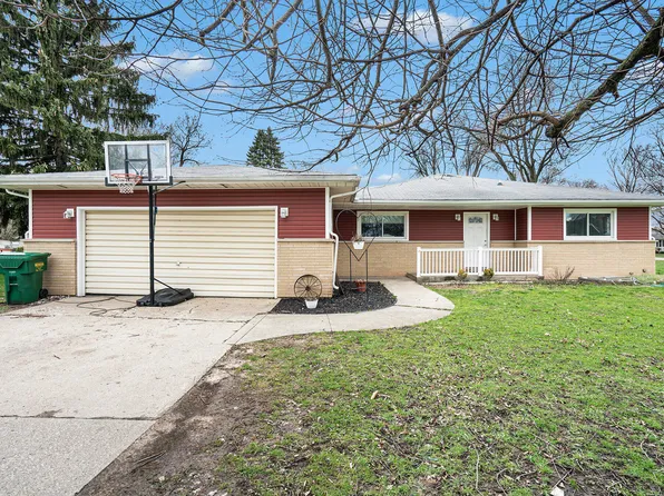 211 E Vermont Ave, White Pigeon, MI 49099