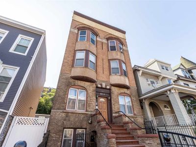 811 Montgomery St APT 3L, Jersey City, NJ, 07306