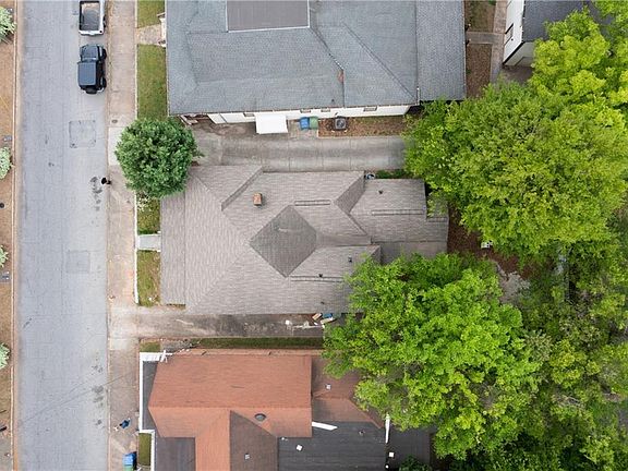 3rd image of 430 Gartrell St SE