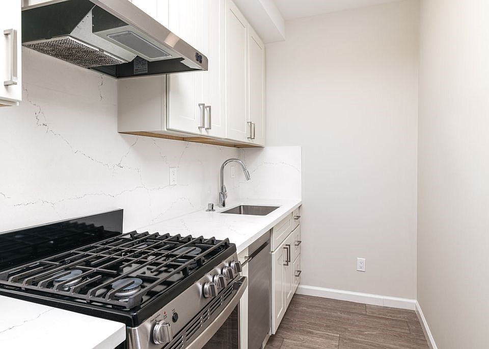 1st image of 1167 Pine St #15K