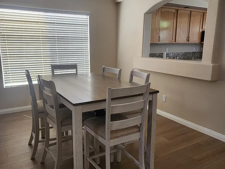 2712 Cricket Hollow Ct — Photo 13