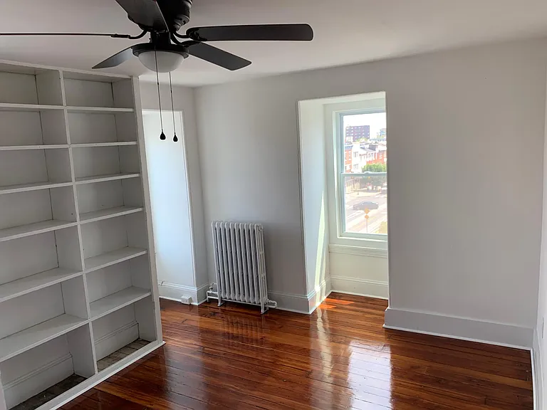 1026 N Randolph St #A — Photo 8