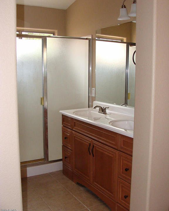2nd image of 3520 S Tambor