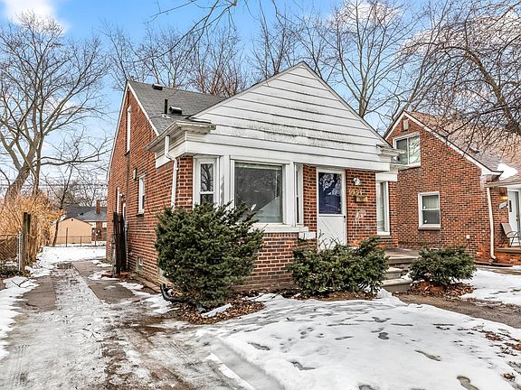 3rd image of 9951 Grayfield Ave