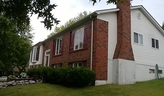 2nd image of 1630 Forestedge Dr