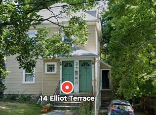10-12 Elliot Ter #1, Newton Upper Falls, MA 02464