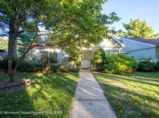 565A Mayfair Rd, Manchester, NJ 08759