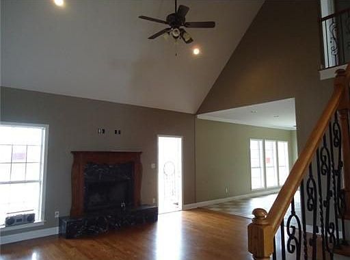 2nd image of 7900 Sarah Ln