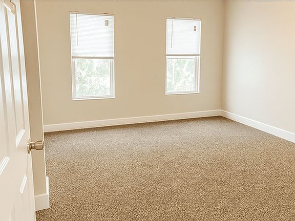 3rd image of 155 Grove Ave