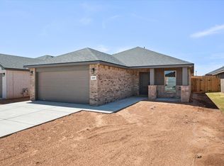 2407 Bryan Ave, Wolfforth, TX 79382