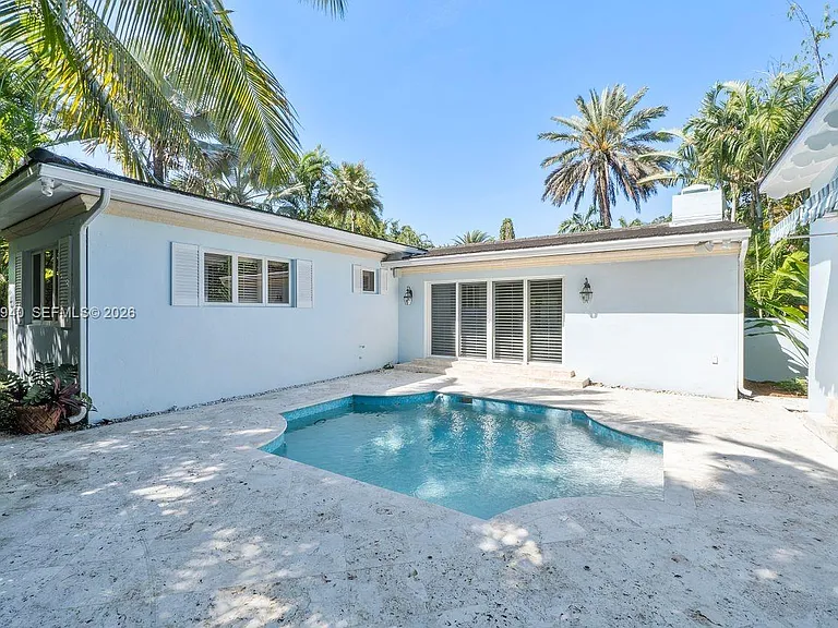 1037 Alfonso Ave — Photo 51