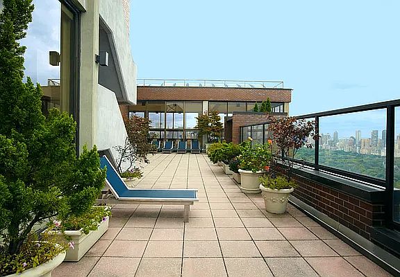 3rd image of 45 E 89th St APT 14G