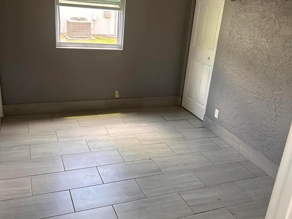 2029 SE Hideaway Cir, Port Saint Lucie, FL 34952