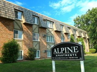 231 4th Ave NW #18989130, Forest Lake, MN 55025