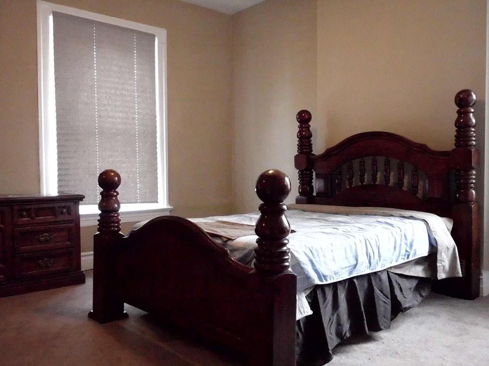2nd image of 4714 Vernon Ave