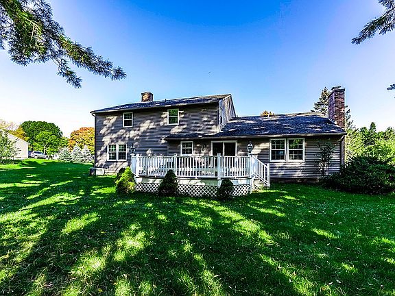 2nd image of 7667 Charlemont Dr