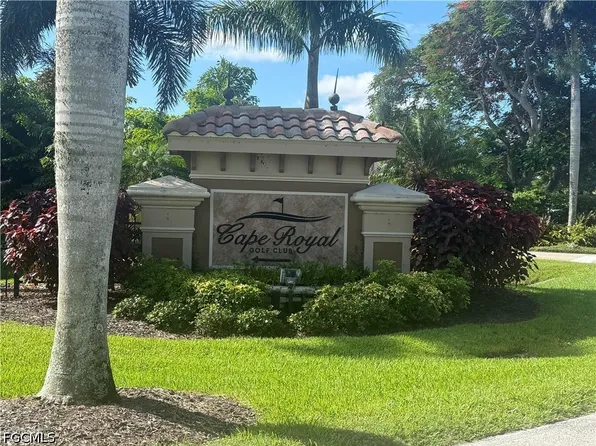 11574 Royal Tee Cir, Cape Coral, FL 33991